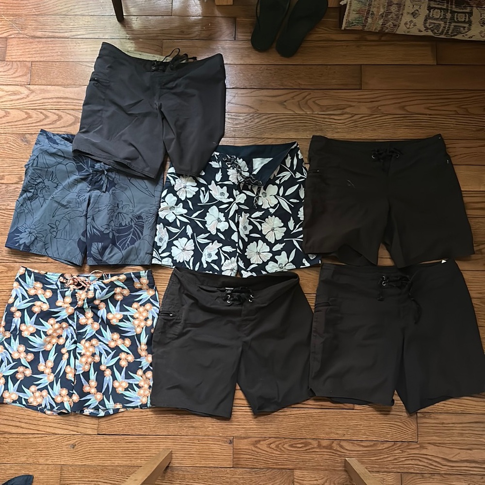 Patagonia river shorts size 6